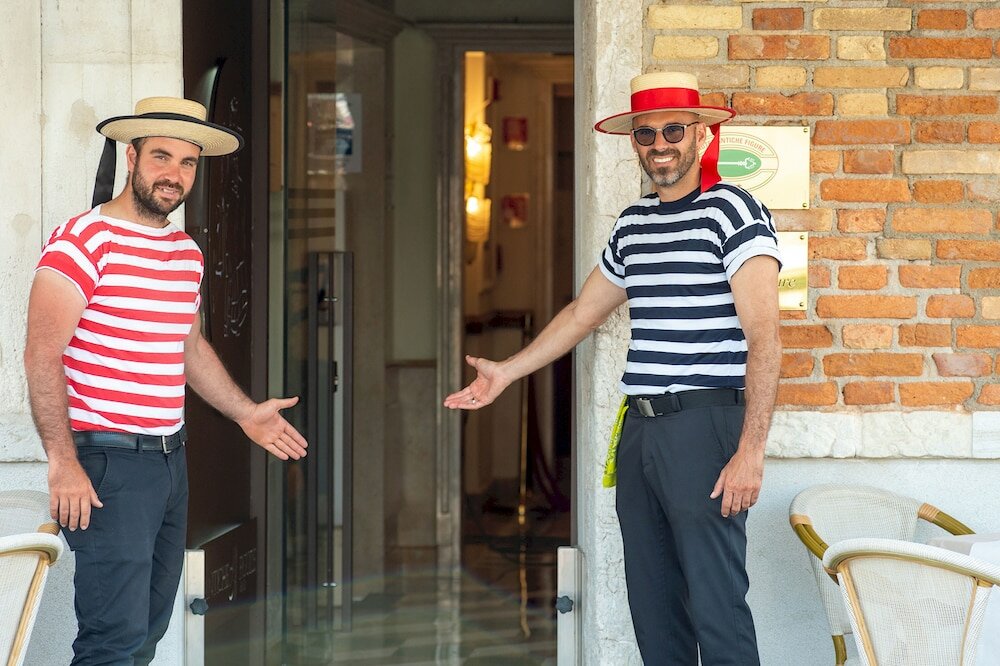 Фото Hotel Antiche Figure