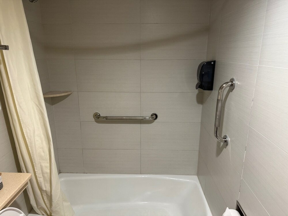 Фото The Floral Park Motor Lodge