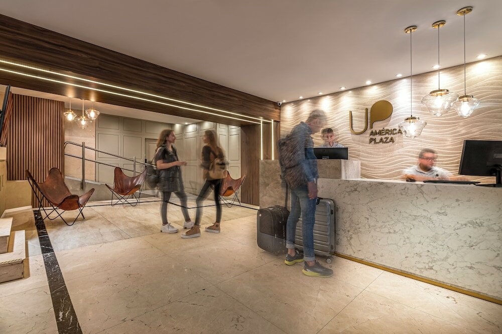 Фото Up América Plaza