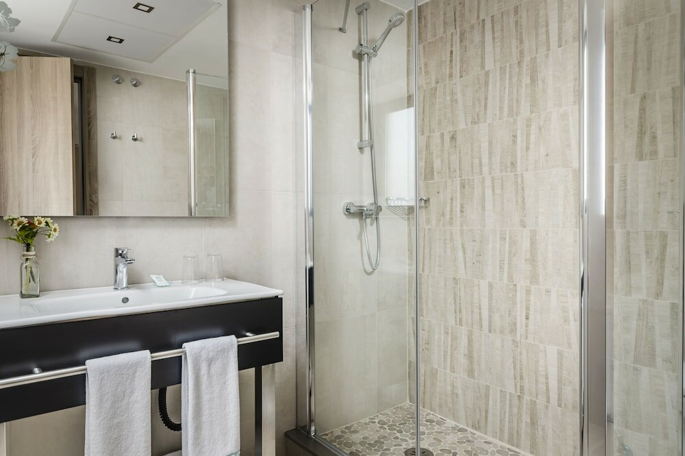 Фото Civera Hotel