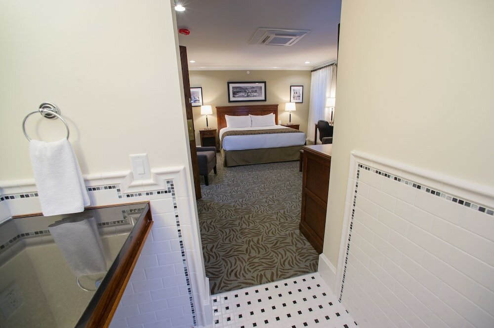 Фото Hume Hotel & SPA