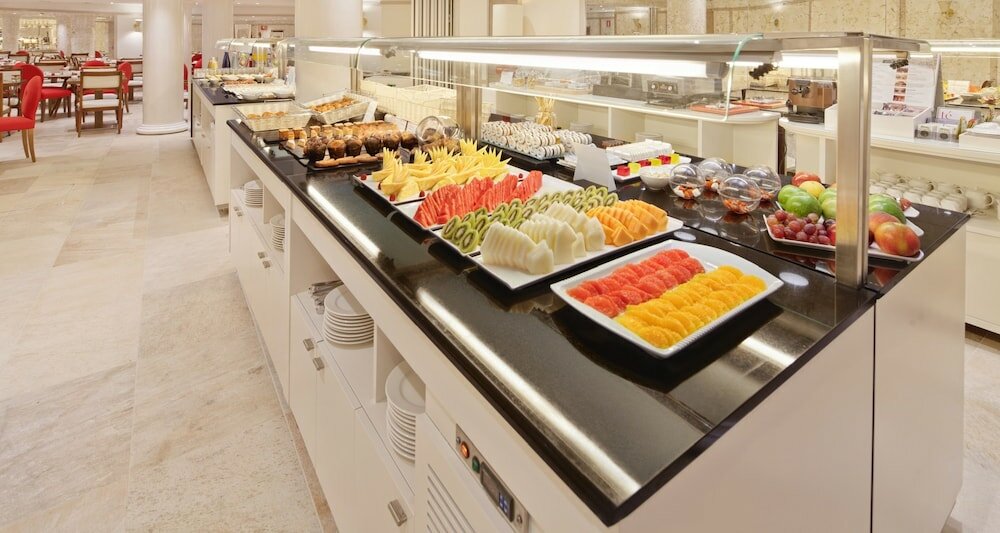 Фото NH Collection Madrid Paseo del Prado