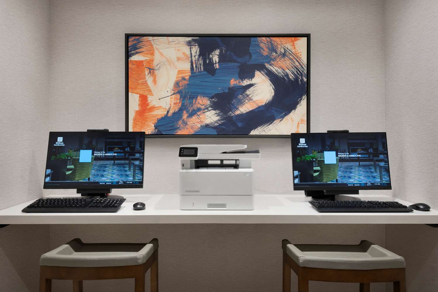 Фото Hilton Garden Inn Milwaukee Brookfield Conference Center, Wi