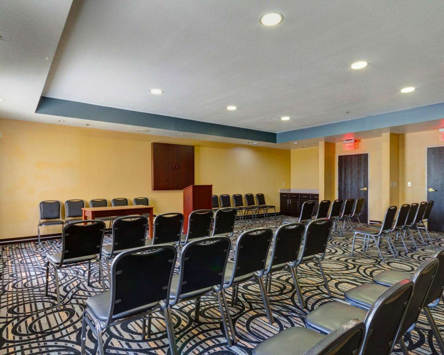 Фото Comfort Suites Lake Ray Hubbard