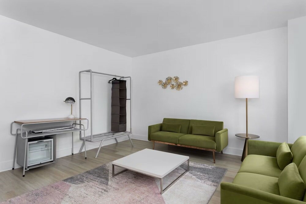 Фото The Astor by LuxUrban, Trademark Collection by Wyndham