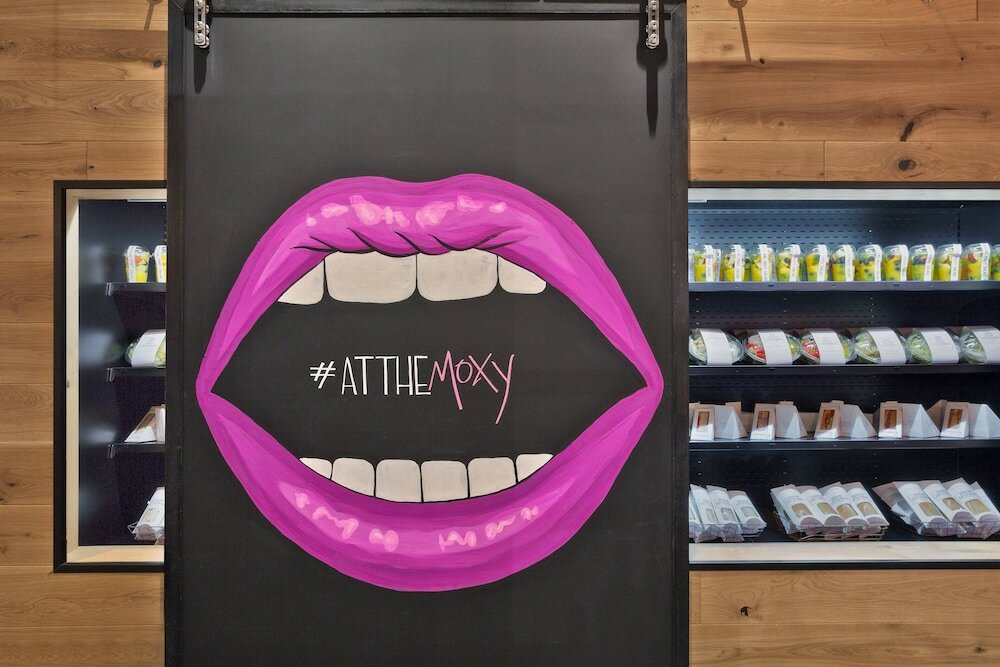 Фото Moxy Tbilisi by Marriott