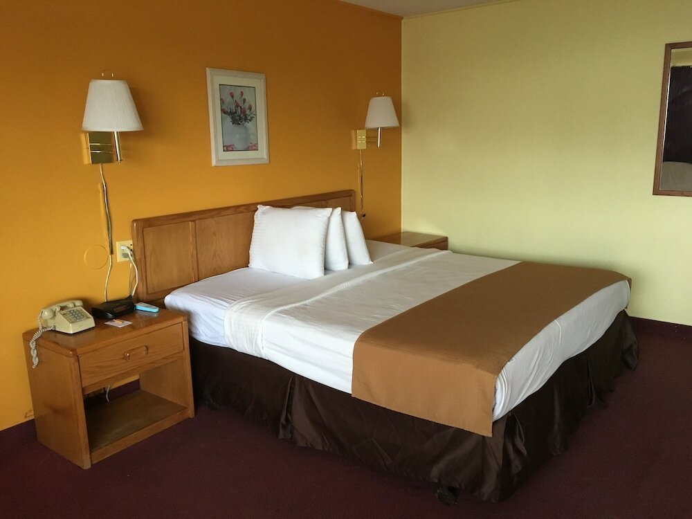 Фото Spanish Peaks Inn