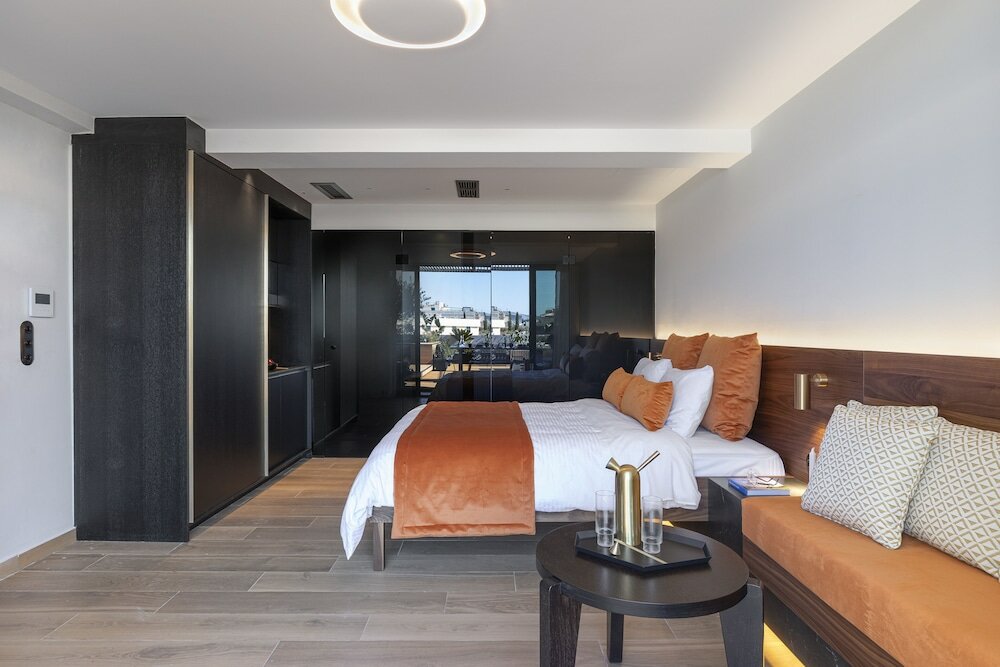 Фото The Newel Acropolis