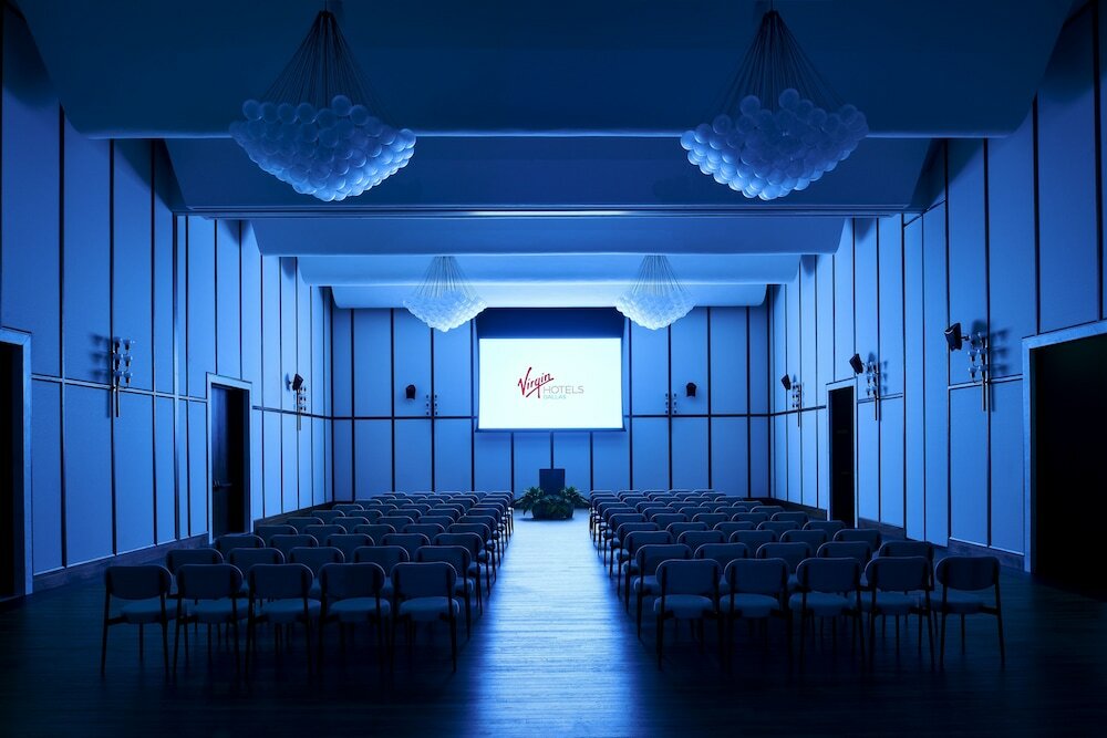 Фото Virgin Hotels Dallas