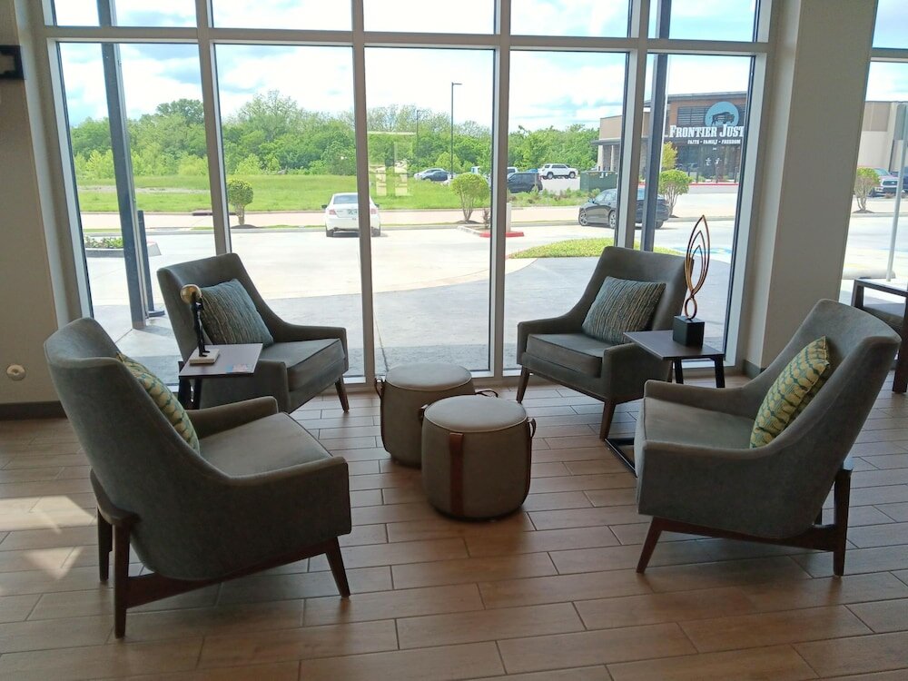 Фото Candlewood Suites Tulsa Hills, an Ihg Hotel