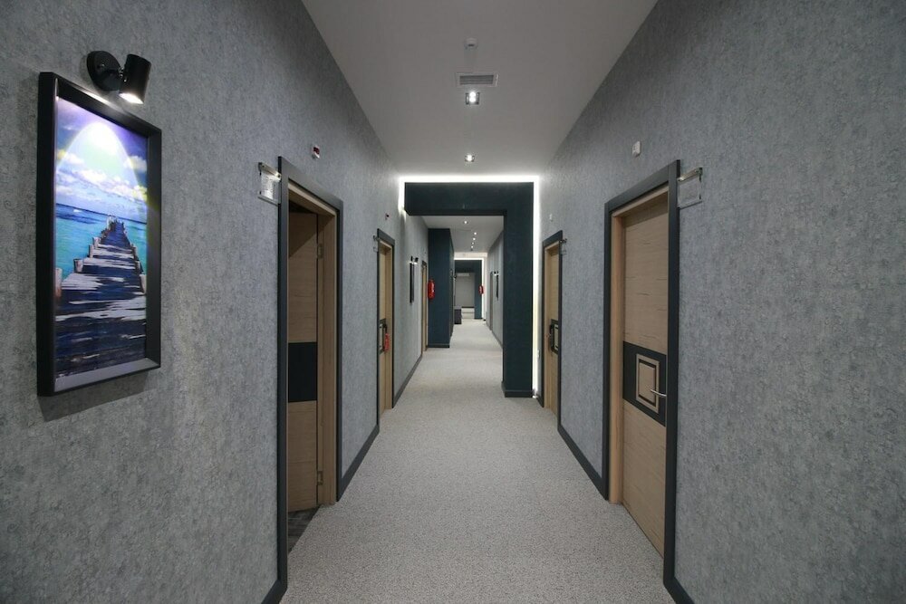 Фото Home Suites Baku — Halal Hotel