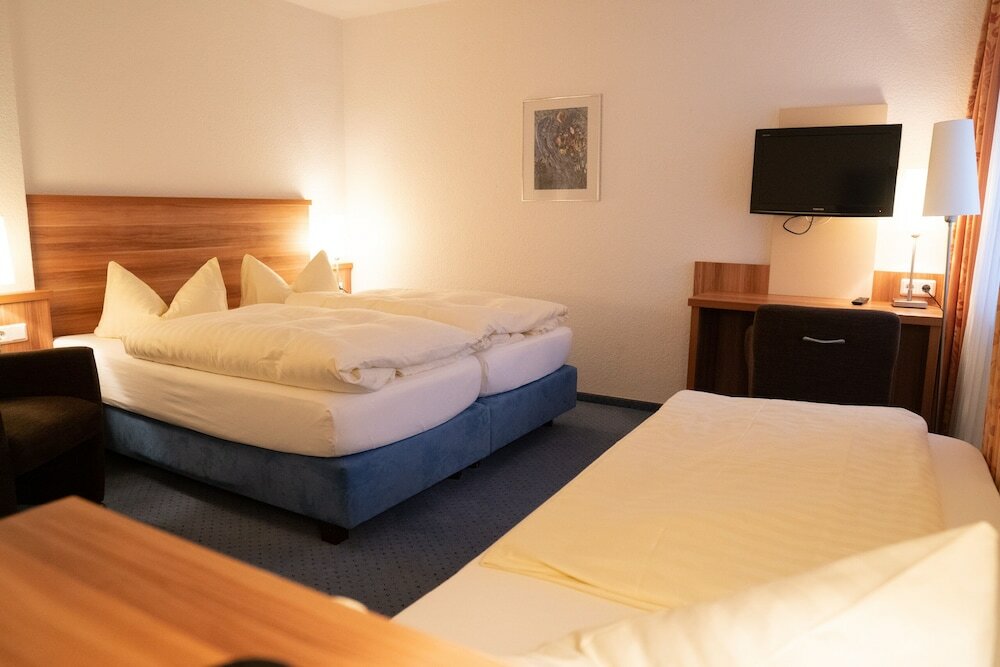 Фото Hotel Jägerhof