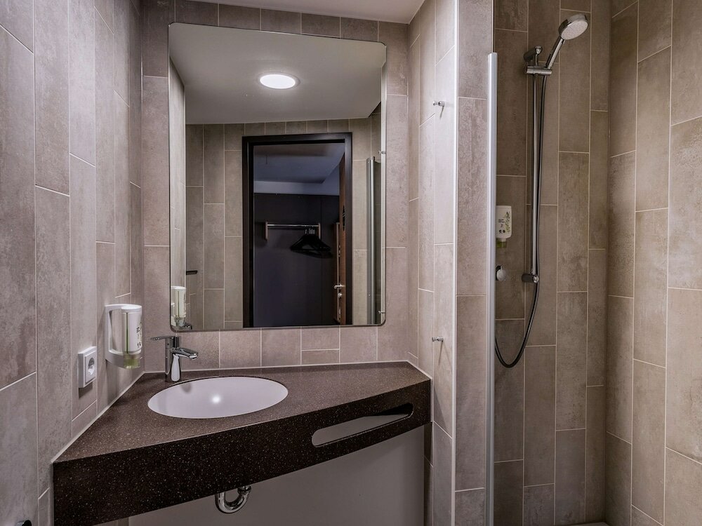 Фото B&b Hotel Villingen Schwenningen