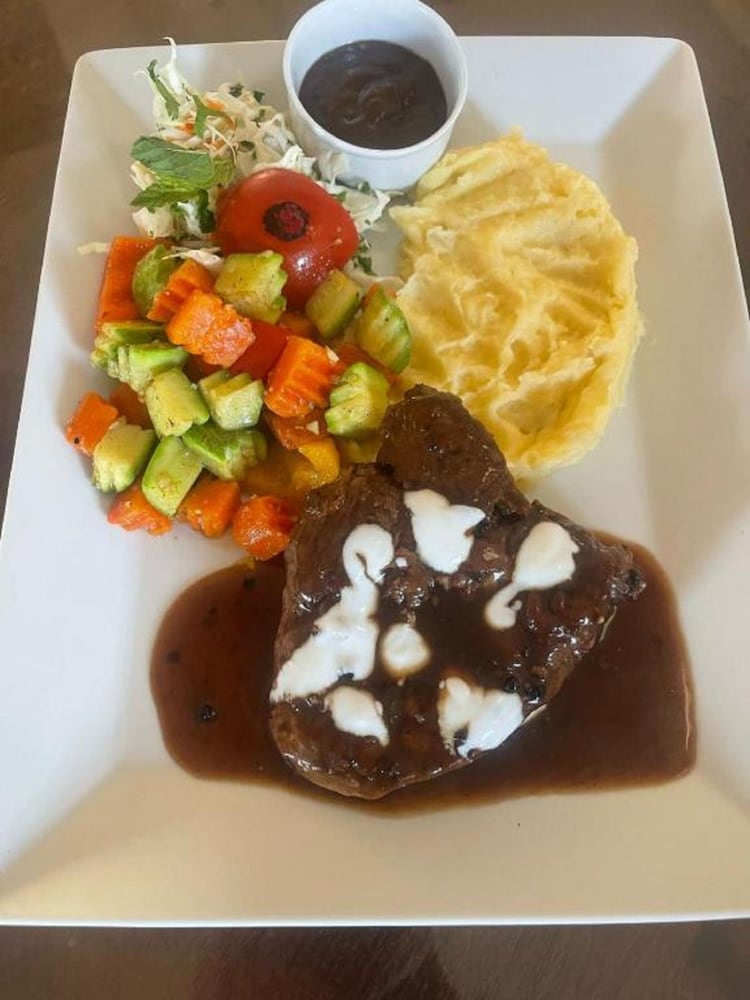 Фото Mar Charbel Hotel Cairo