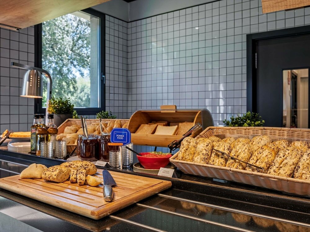 Фото Ibis Budget Madrid Aeropuerto