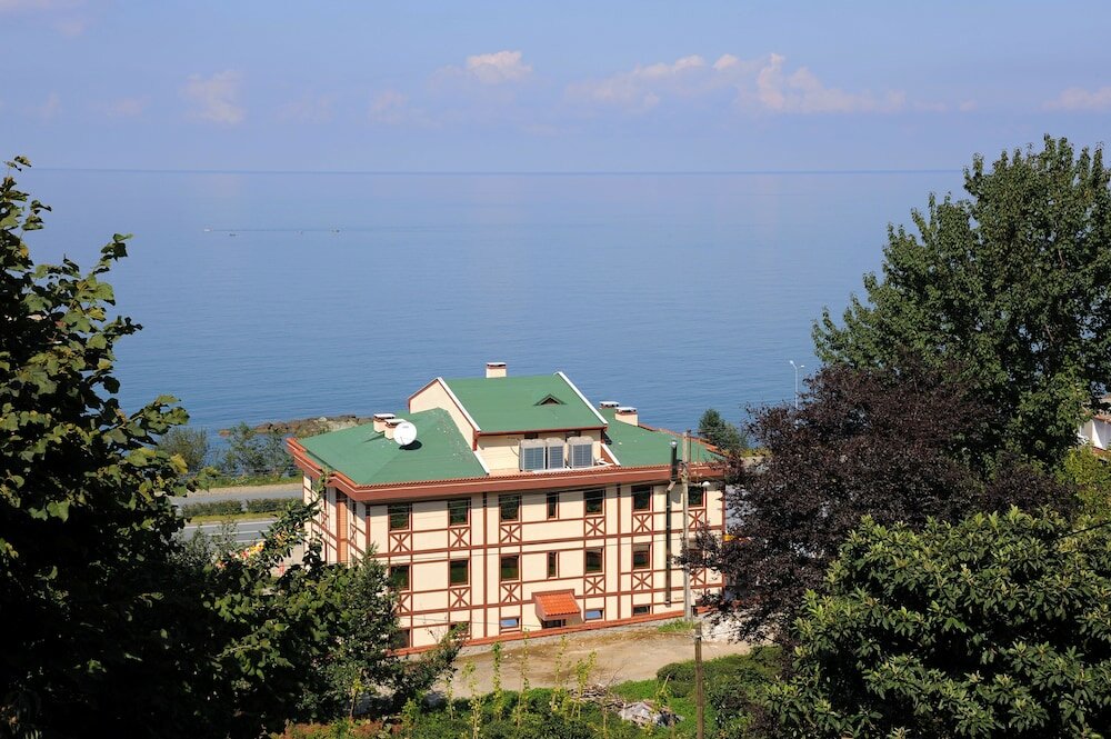 Фото Hotel Lazlakar