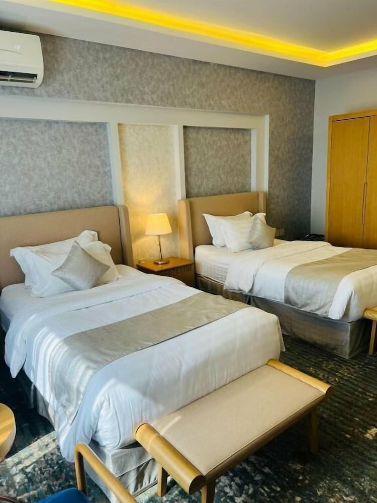 فندق Skoop Hotel Jeddah ، جدة، صورة