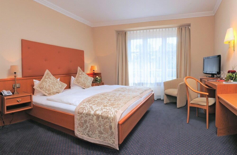 Фото Romantik Hotel Schwanefeld