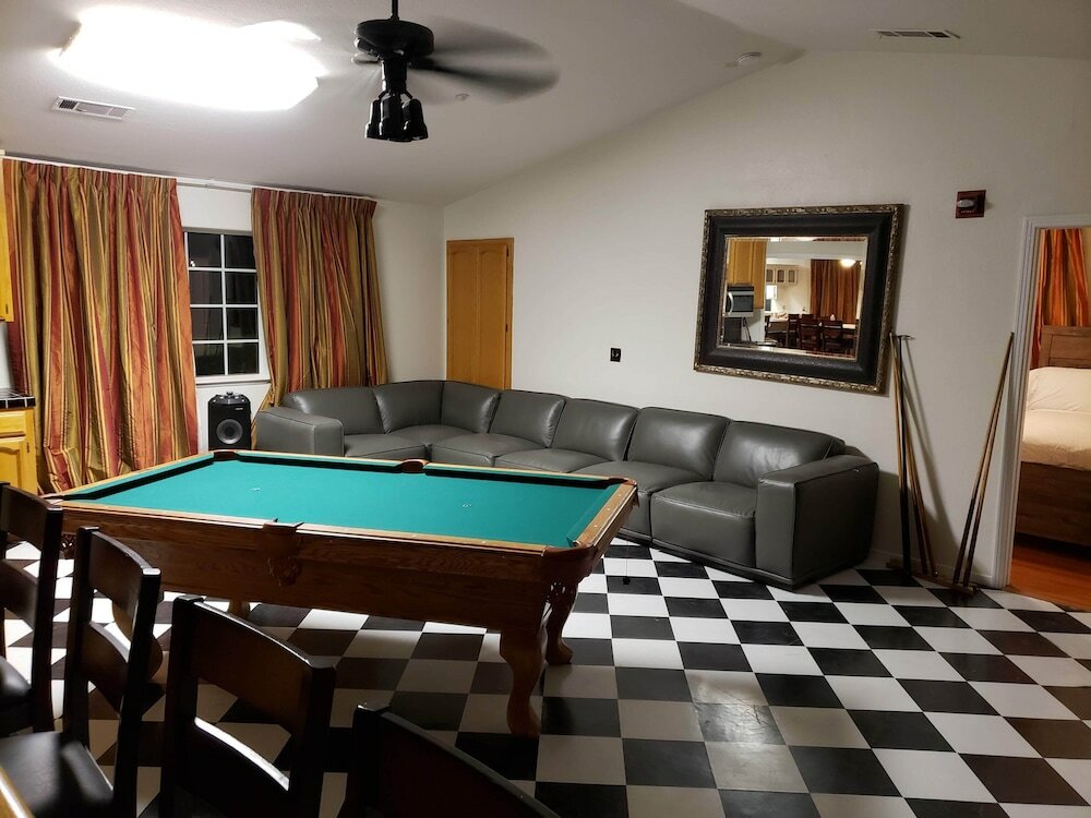 Фото Yosemite Embassy