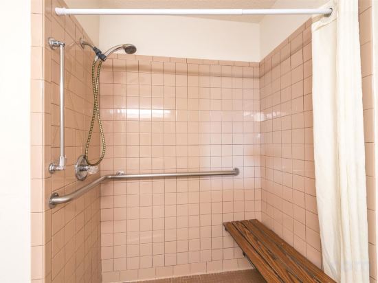 Фото Super 8 by Wyndham Waco University Area