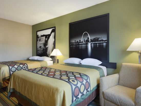 Фото Super 8 by Wyndham Lees Summit