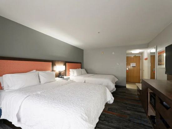 Фото Hampton Inn & Suites Phoenix-Goodyear