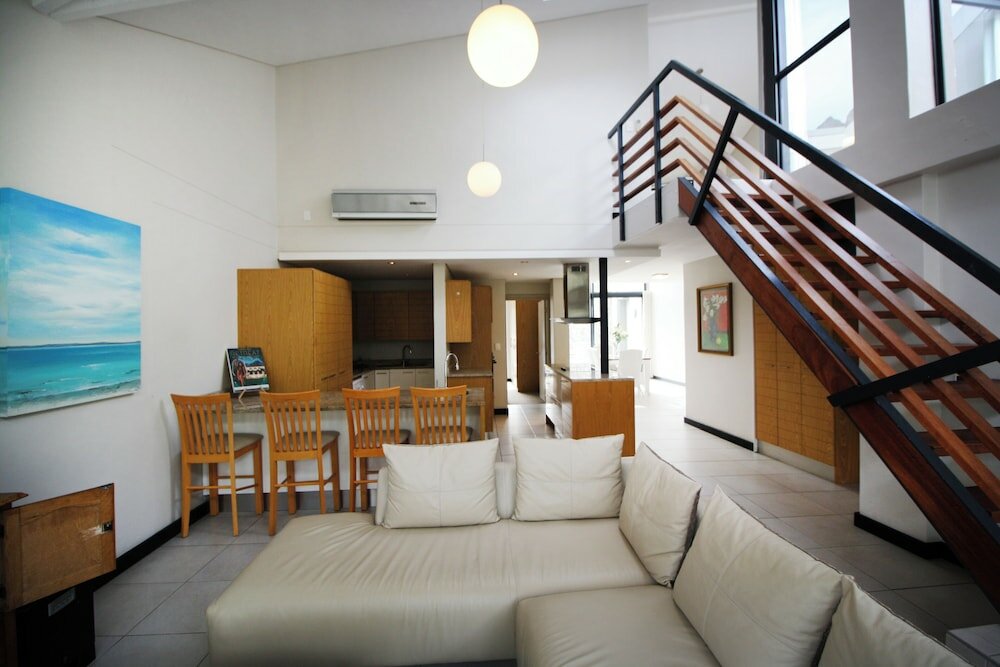 Фото The Glen Apartments