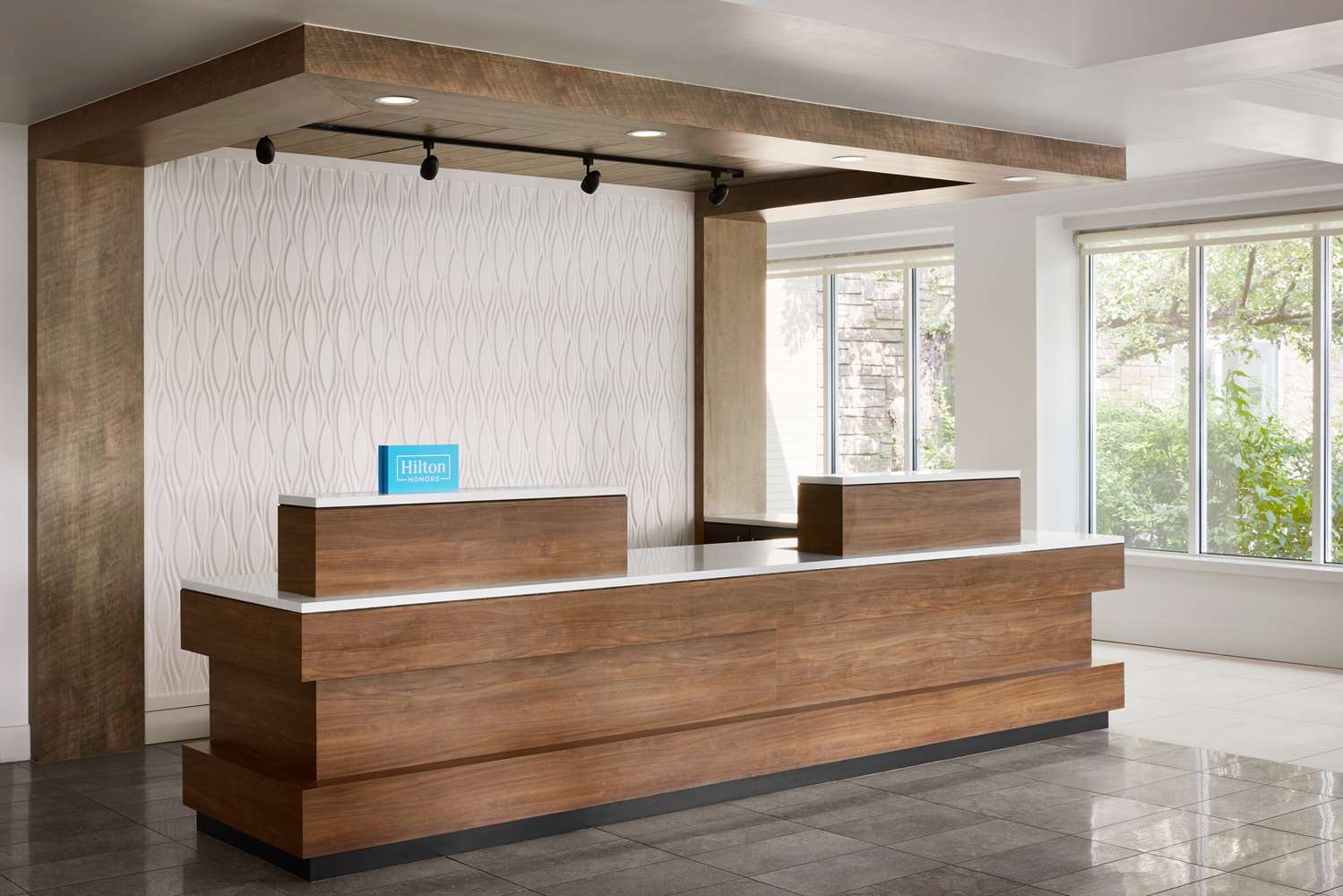 Фото Hilton Garden Inn Denver South Park Meadows Area