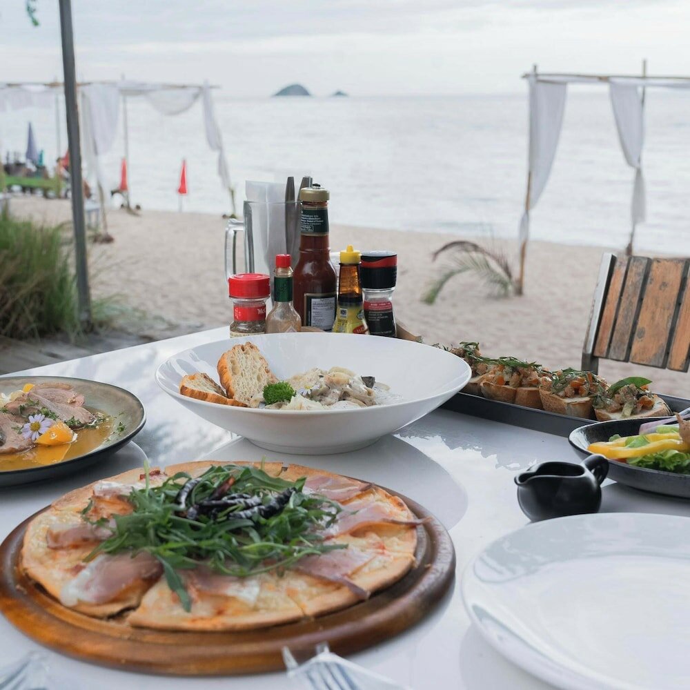 Фото Sanae Beach Club