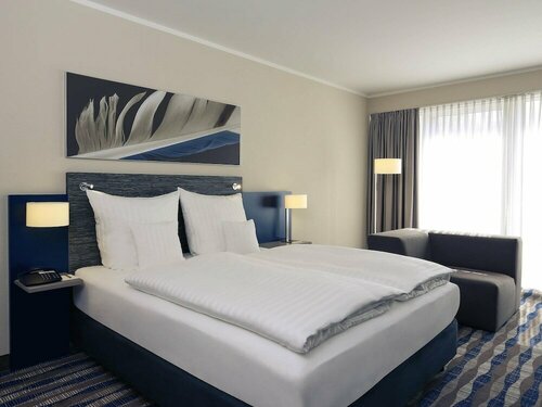 Внешний вид отеля Mercure Hotel Am Entenfang Hannover в Ганновере, фото 2