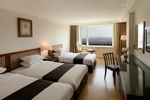 Внешний вид отеля Jeju Oriental Hotel & Casino в Чеджу, фото 3