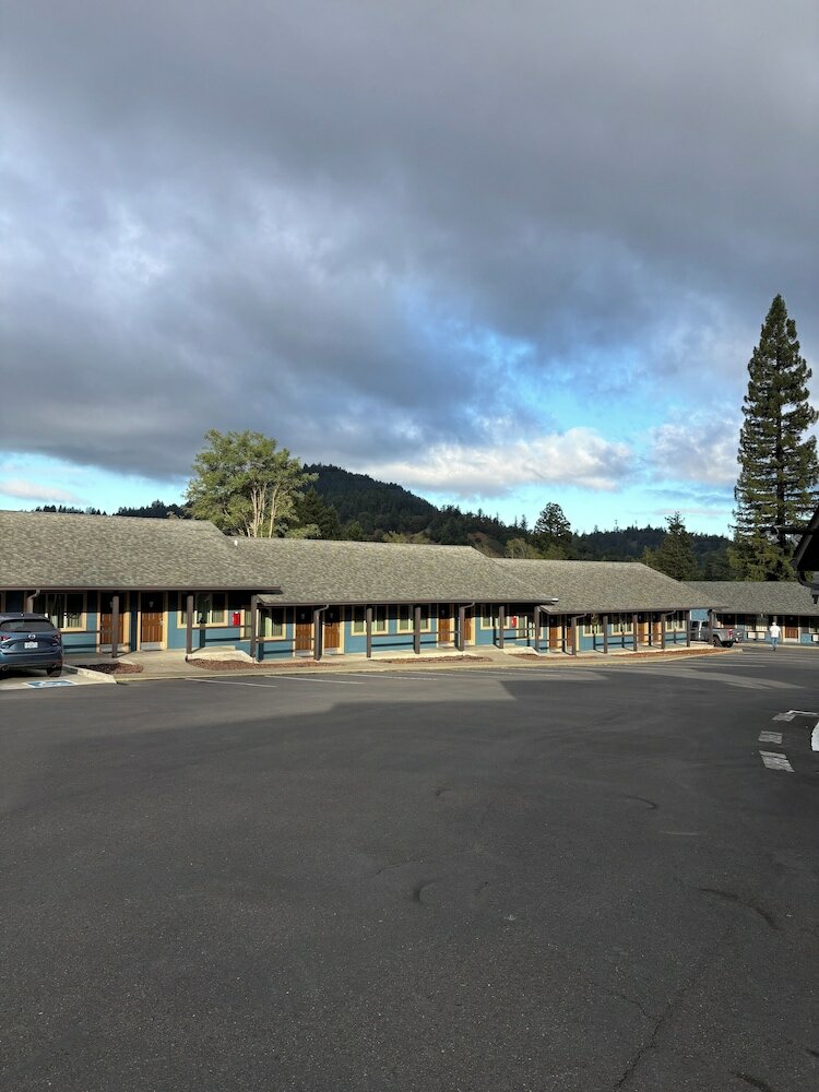 Фото Motel Garberville