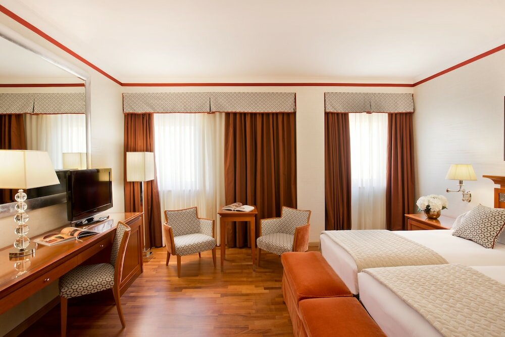 Фото Starhotels Metropole