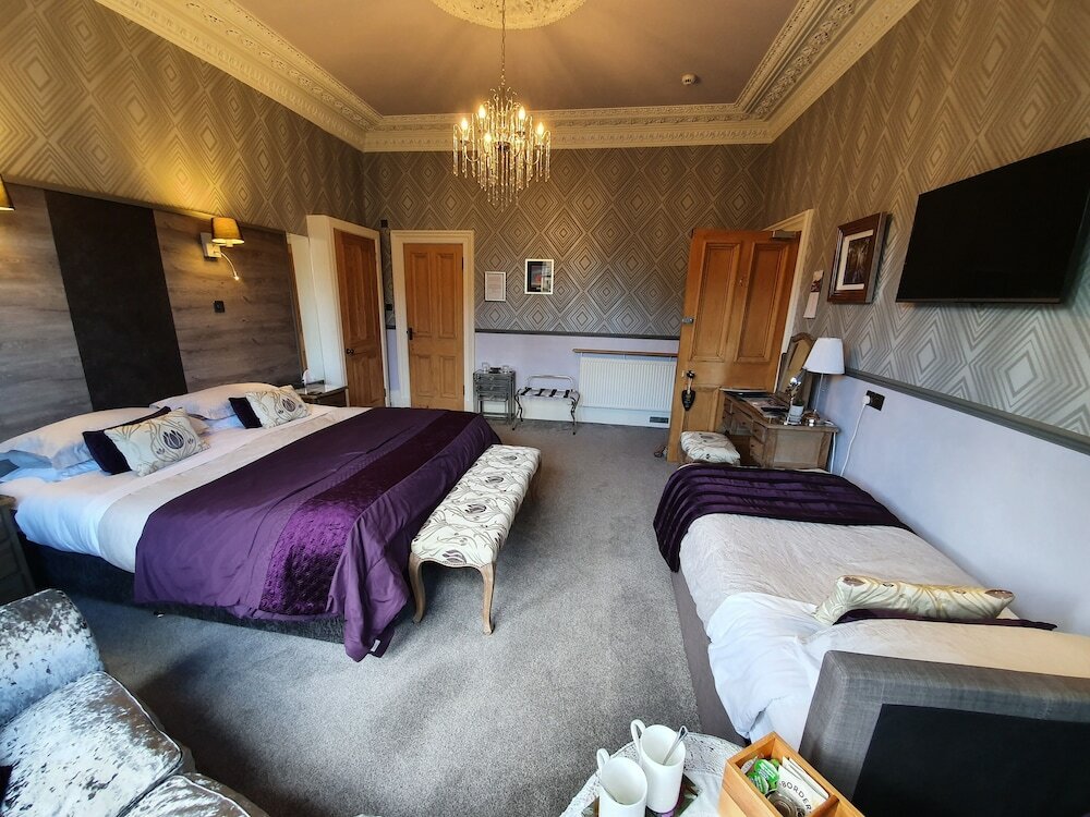 Фото Lauderville Guest House