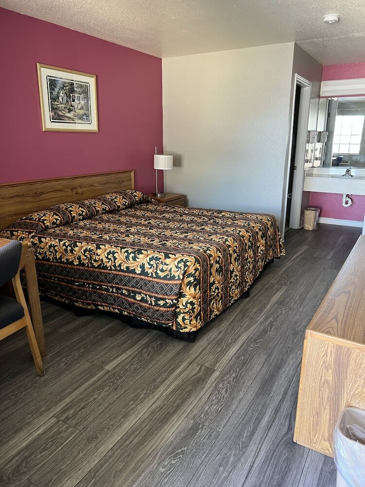 Фото Country Inn Motel