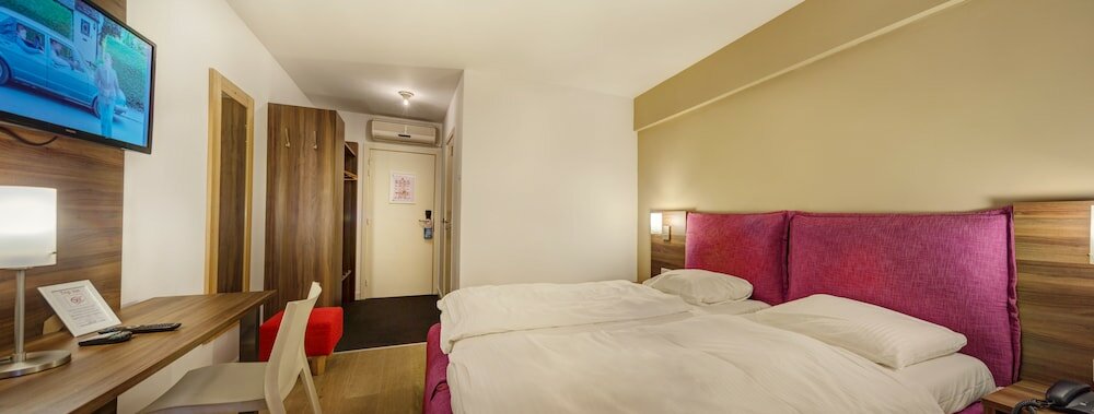 Фото Trip Inn Eden Antwerp
