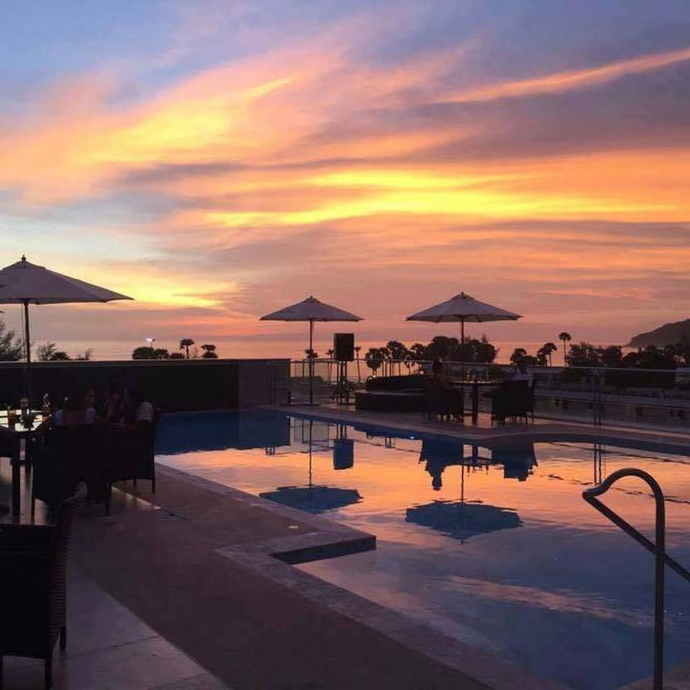 Фото Grand Sunset Hotel