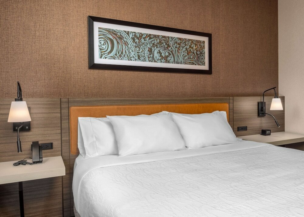 Фото Hilton Garden Inn Chicago Central Loop