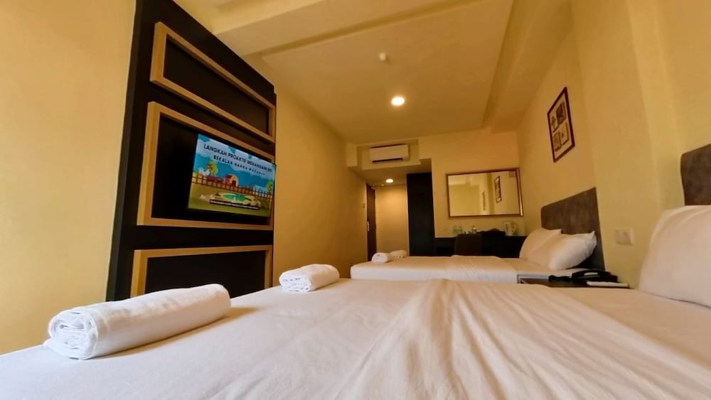 Фото Bishop Hotel