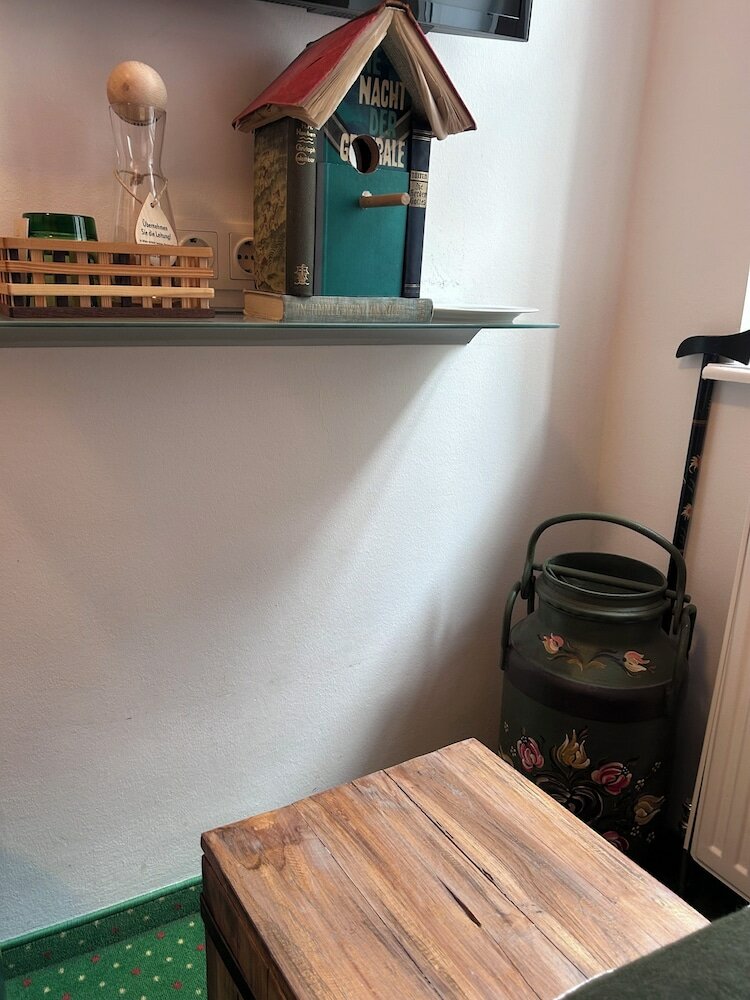 Фото Pension Stadthalle