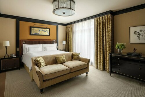 Внешний вид отеля The Beaumont в Лондоне, фото 2