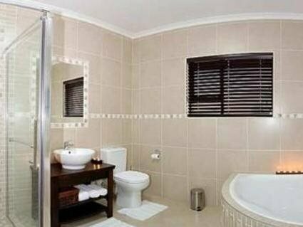 Гостиница Lalapanzi Guest Lodge в Порт-Элизабет