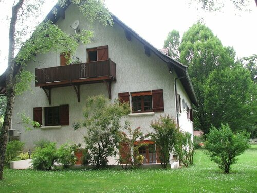 Гостиница Le Pas de L'ane в Ла-Туре-дю-Пене