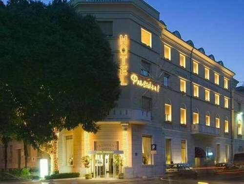 Гостиница Hotel President Split в Сплите