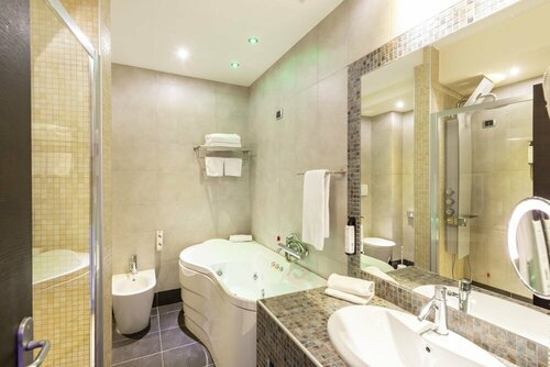 Гостиница Hotel San Marco Fitness Pool & SPA в Вероне