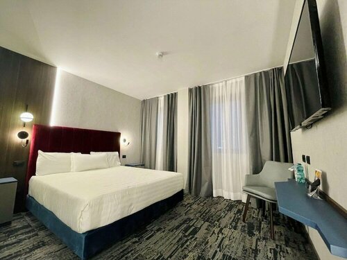 Гостиница Mercure Rome Leonardo da Vinci Airport в Фьюмичино