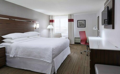 Гостиница Four Points by Sheraton Detroit Novi в Нови