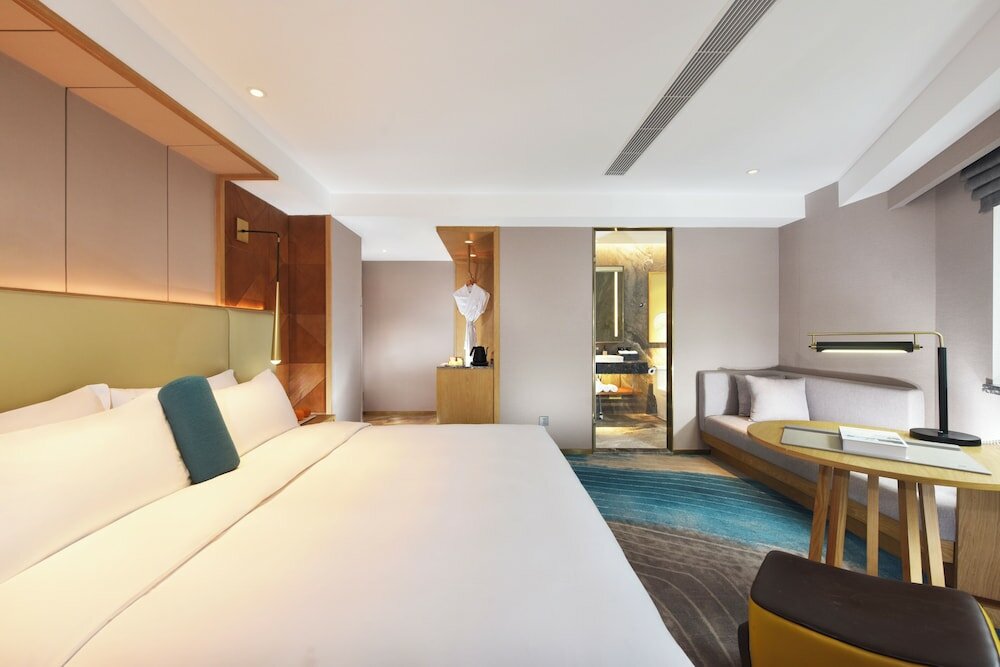 Фото Royce Hotel Shenzhen