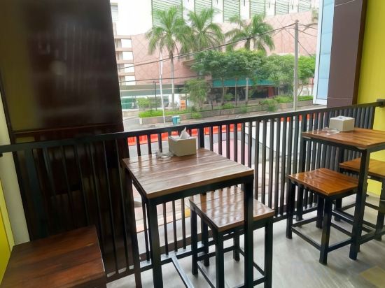 Фото Bekizaar Hotel Surabaya