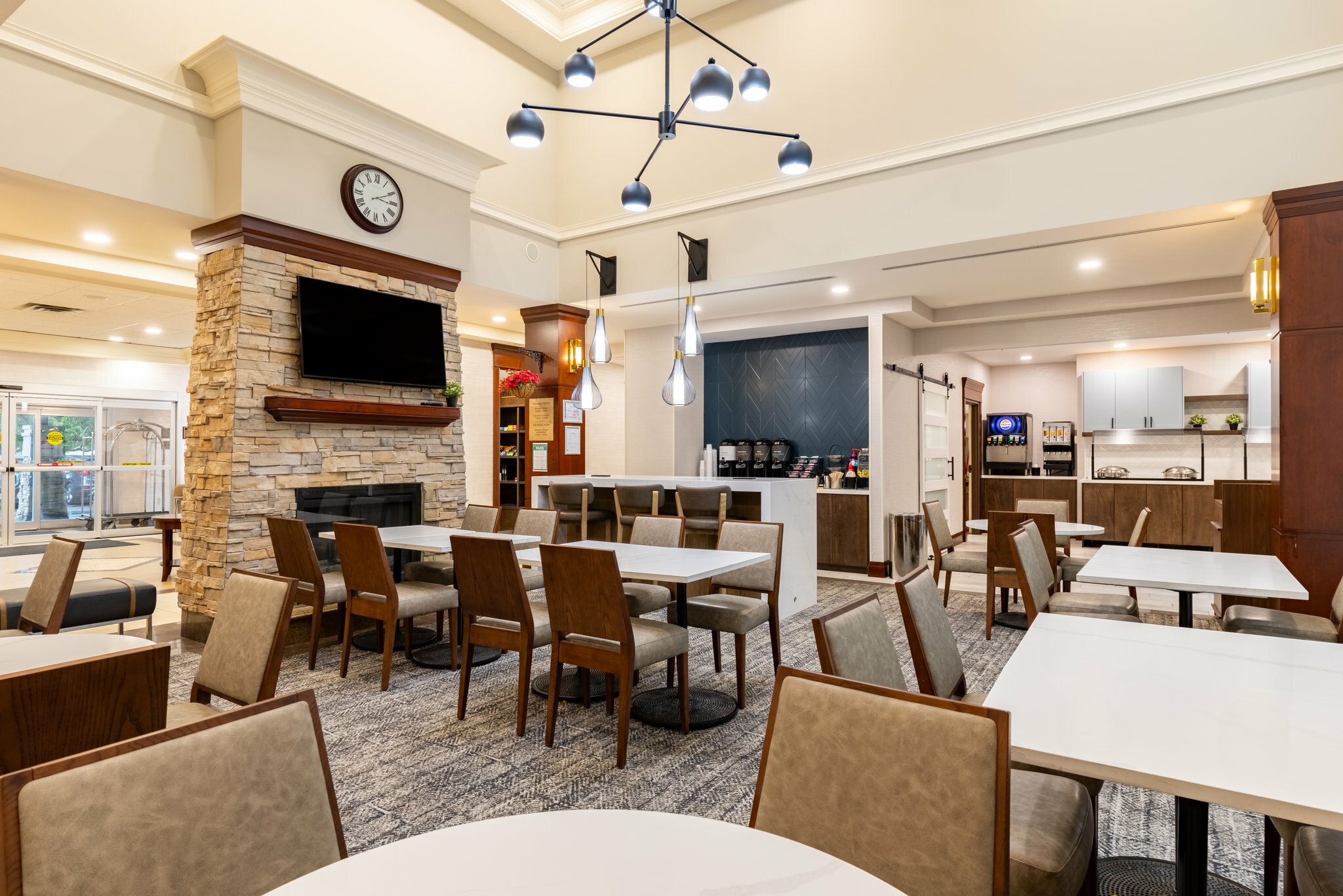 Фото Staybridge Suites London